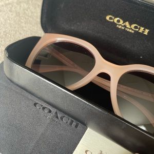 BNWOT COACH Sunglasses Alexa Square Milky Pink Blush